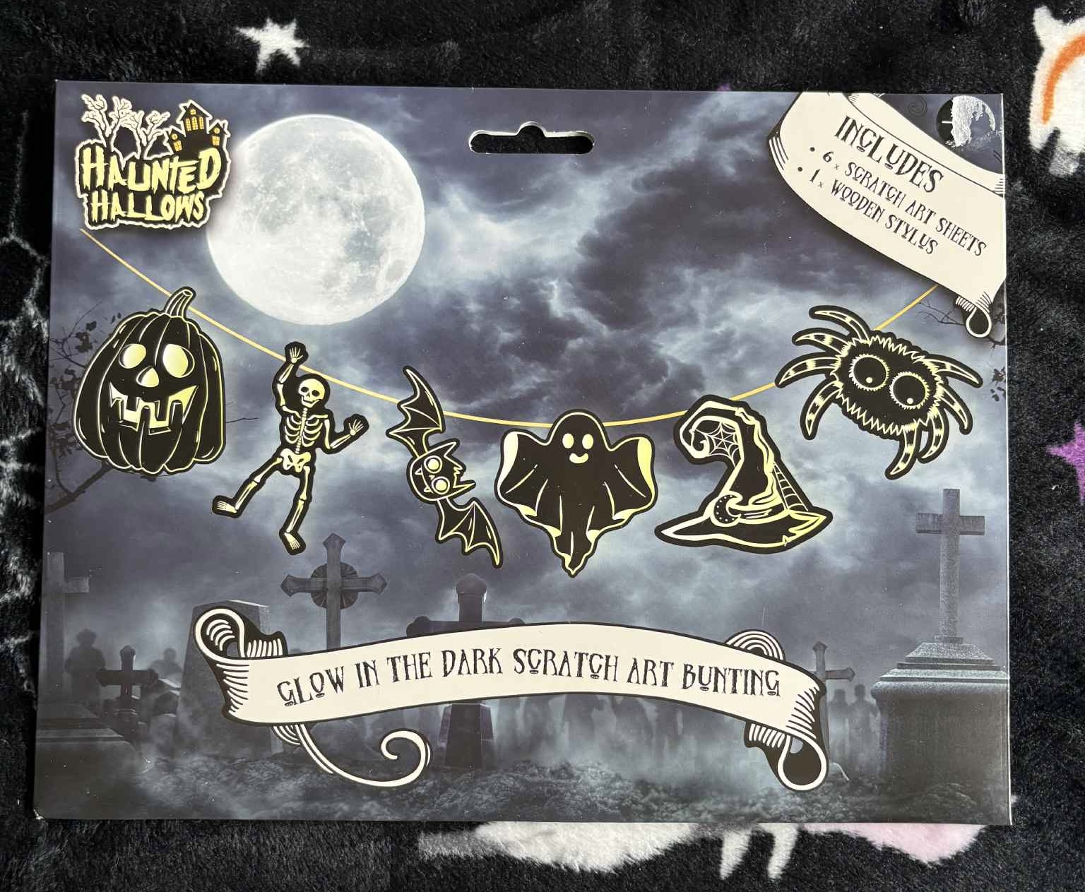 Halloween Glow In The Dark Scratch Art Bunting
